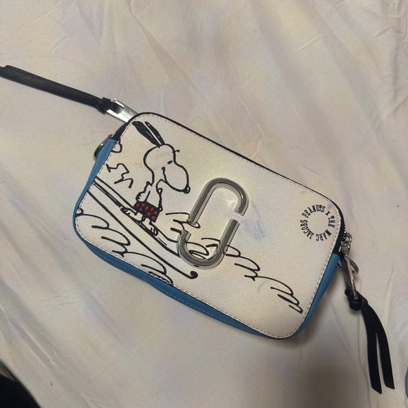 Marc Jacobs Snapshot Peanuts Americana Crossbody - Picture 1 of 4